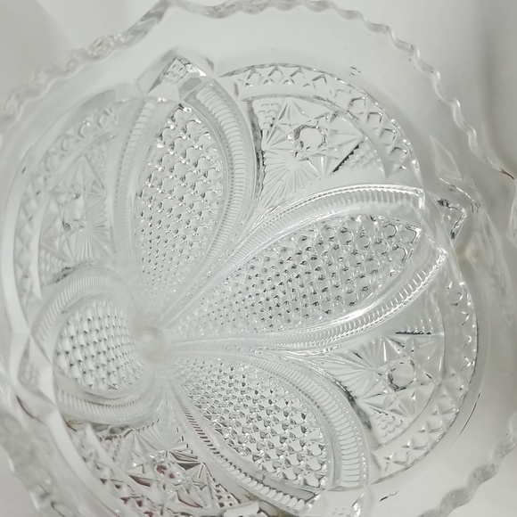 EAPG U.S. Glass Massachusetts Trumpet Vase - Picture 7 of 16